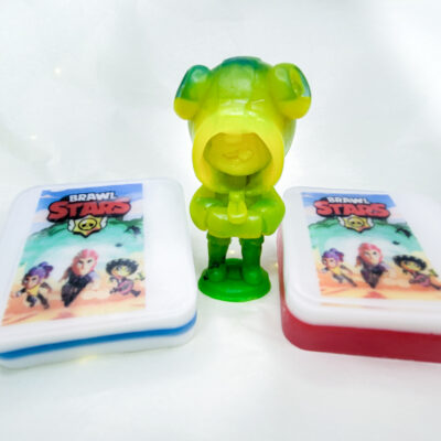 Figurka Mydełko Leon z Brawl Stars