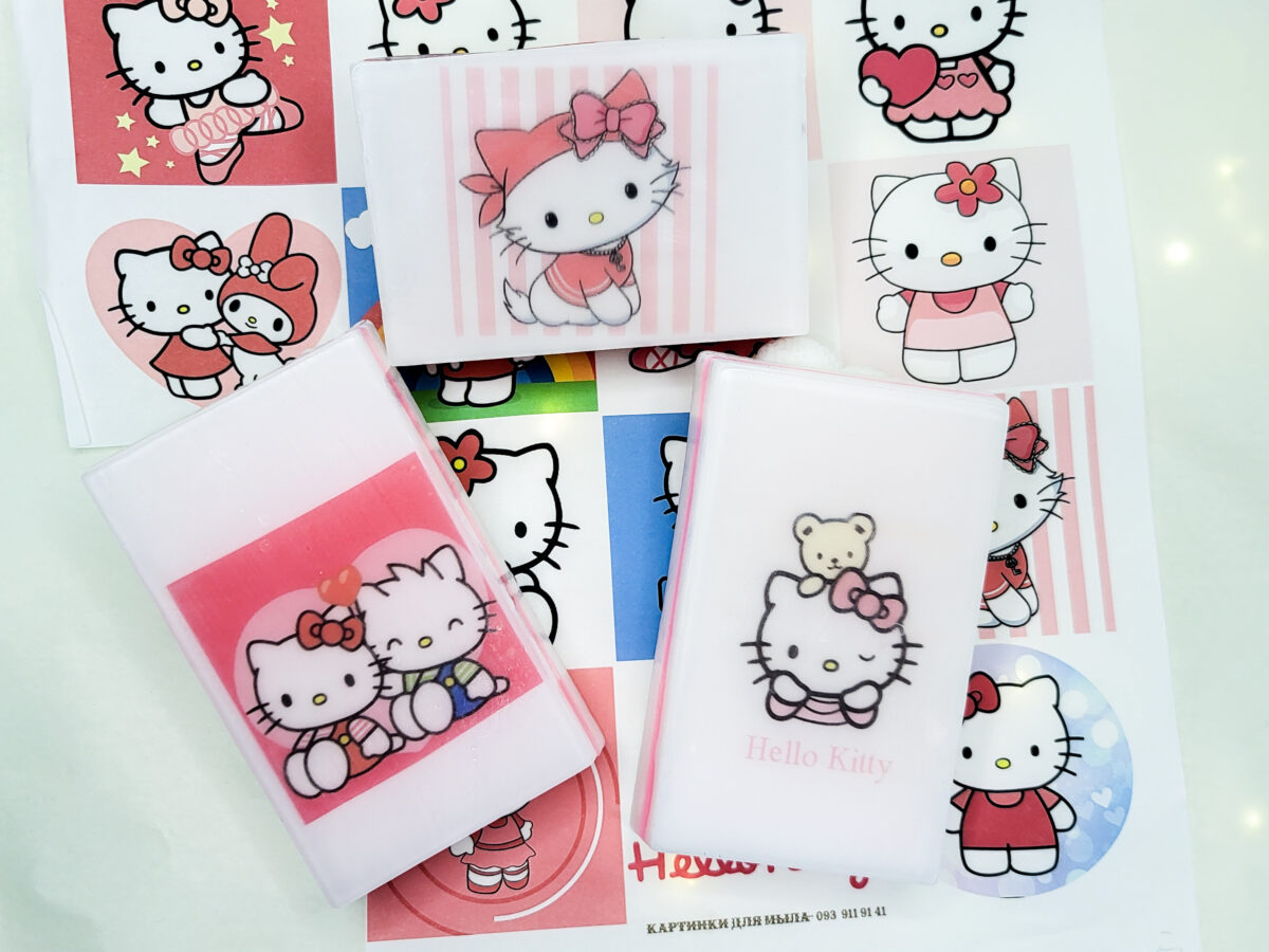 Hello Kitty - Bajka w Kostce