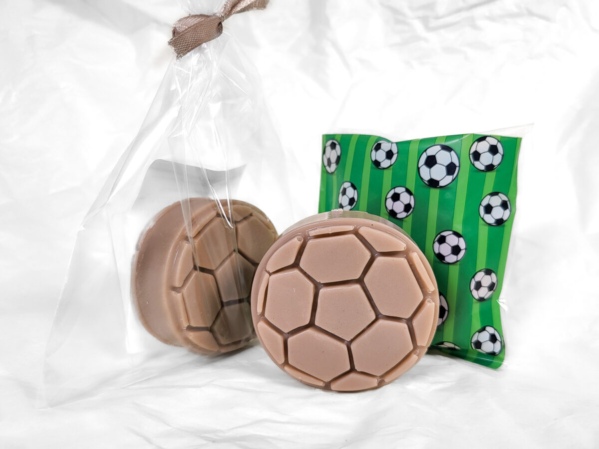 Mydło piłka nożna – brązowa, zapach Dżentelmen