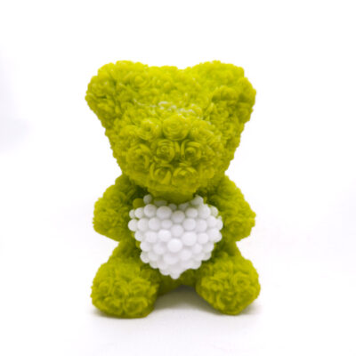 Mydlany Miś z Róż – ręcznie robione mydełko glicerynowe z sercem